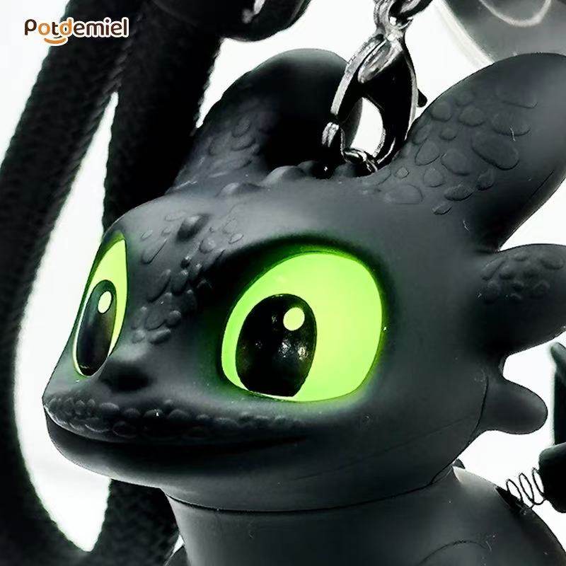 Car Accessories For Inside - ของตกแต่งภายในรถยนต์รูปฟันแทะเรืองแสงน่ารัก ปีกไนท์ฟิวรี่ขยับได้ ของประดับตกแต่งคอนโซลรถยนต์ ของแขวนตกแต่งรถยนต์