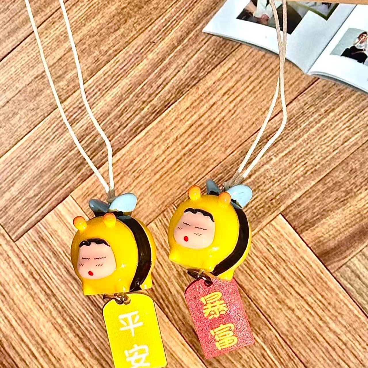 ตุ๊กตาคราโยน ชินจัง คอสเพลย์รู - Car Accessories For Inside บทวิจารณ์และราคา